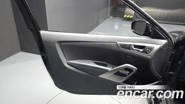 Hyundai Veloster 2012 — photo 14