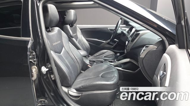 Hyundai Veloster 2012 — photo 16