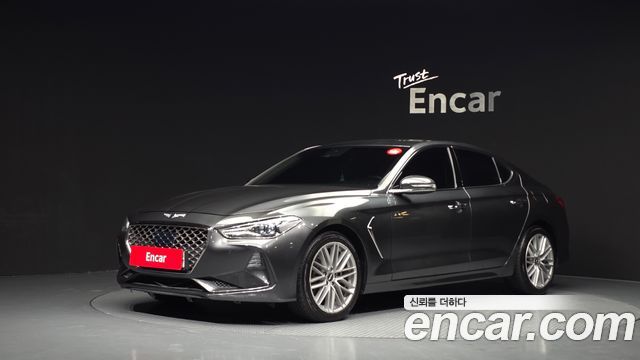 Genesis G70 2019 — photo 1