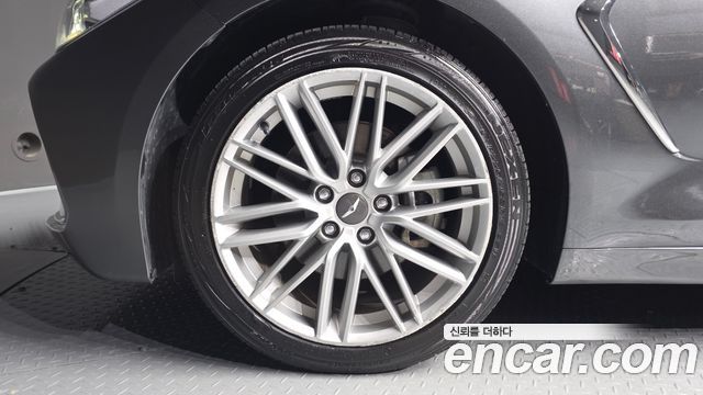 Genesis G70 2019 — photo 5