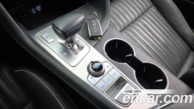 Genesis G70 2019 — photo 9