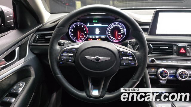 Genesis G70 2019 — photo 13