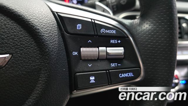Genesis G70 2019 — photo 19