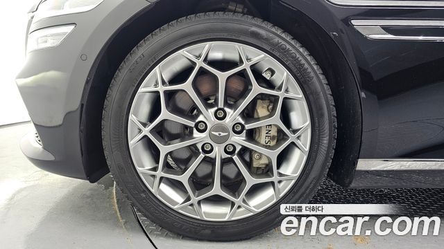 Genesis G80 2022 — photo 5