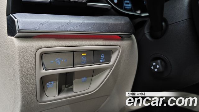 Genesis G80 2022 — photo 12