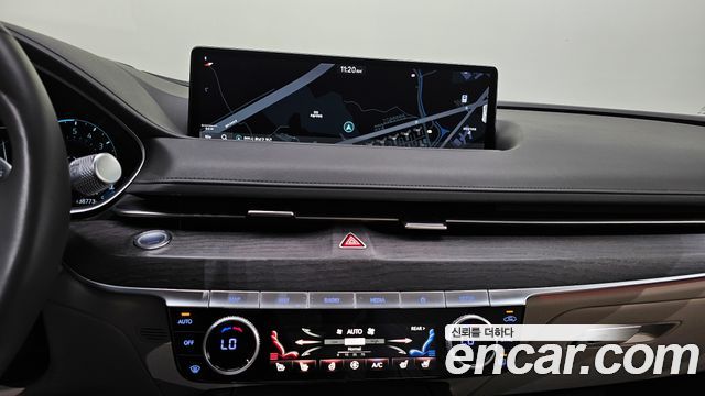 Genesis G80 2022 — photo 14