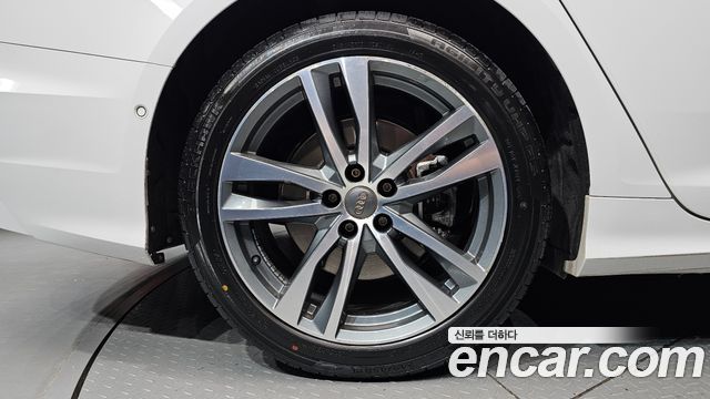 Audi A6 2020 — photo 5