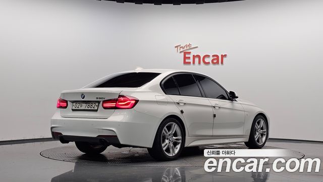 BMW 3-Series 2018 — photo 2