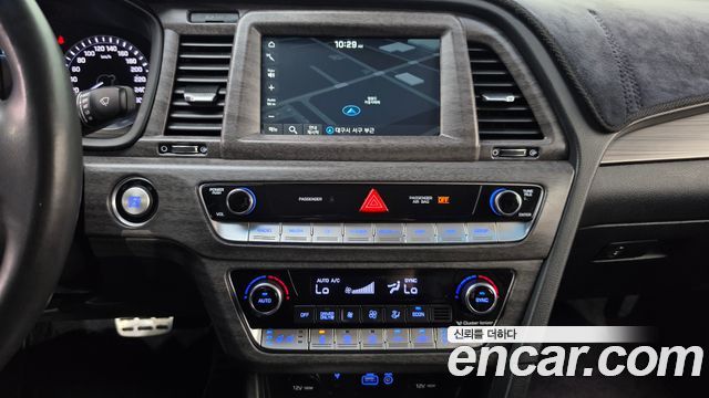 Hyundai Sonata 2019 — photo 12