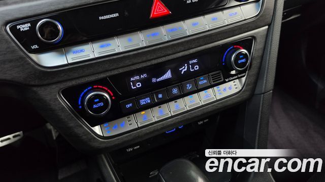 Hyundai Sonata 2019 — photo 19
