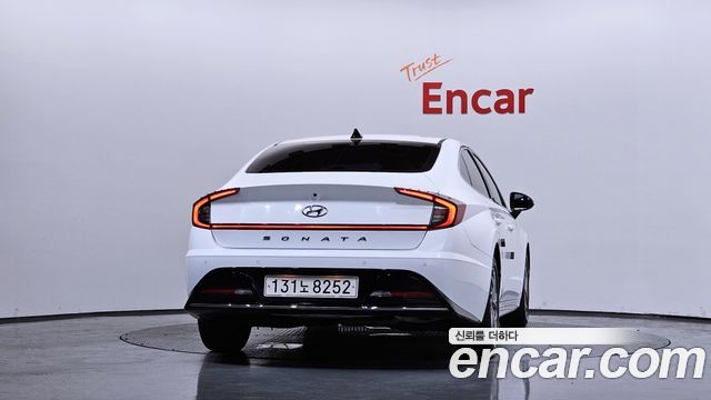 Hyundai Sonata 2023 — photo 4