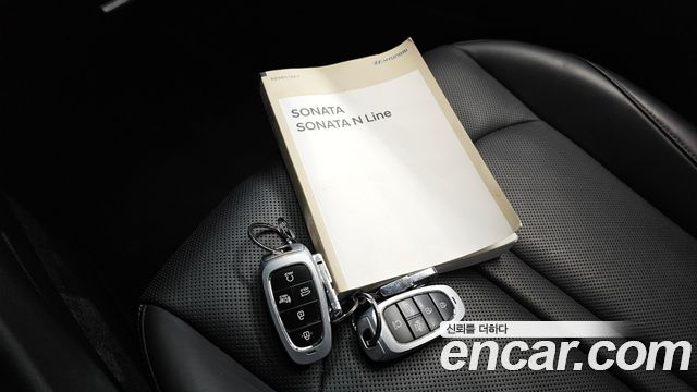 Hyundai Sonata 2023 — photo 23