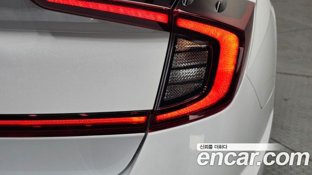 Hyundai Sonata 2023 — photo 9