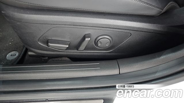 Hyundai Sonata 2023 — photo 31