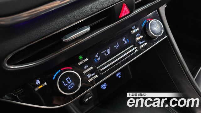 Hyundai Sonata 2023 — photo 32