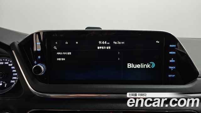 Hyundai Sonata 2023 — photo 33