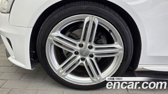 Audi A4 2016 — photo 5
