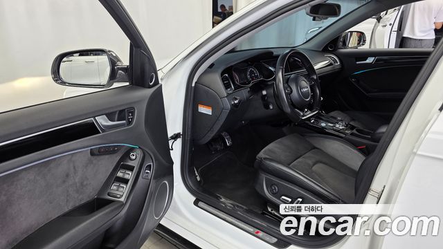 Audi A4 2016 — photo 10