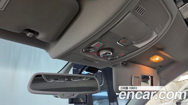 Audi A4 2016 — photo 17
