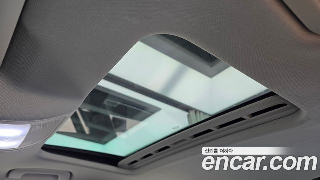 Audi A4 2016 — photo 19