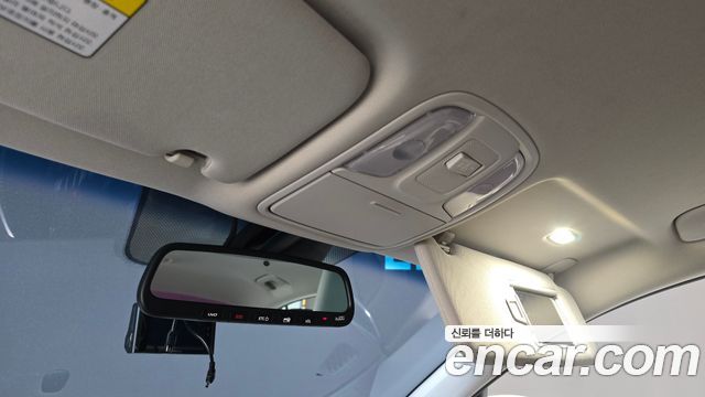 Kia K5 2019 — photo 24