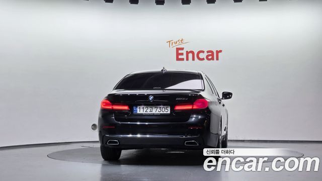 BMW 5-Series 2023 — photo 4