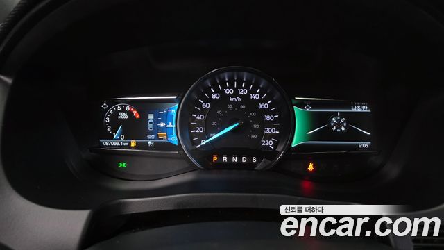 Ford Explorer 2019 — photo 8