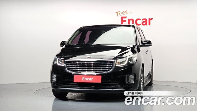 Kia Canival 2015 — photo 3