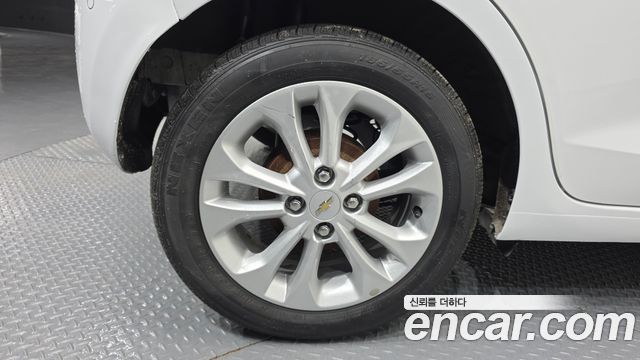 Chevrolet Korea Spark 2022 — photo 5