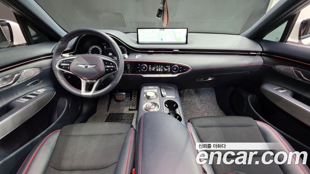 Genesis GV70 2022 — photo 10