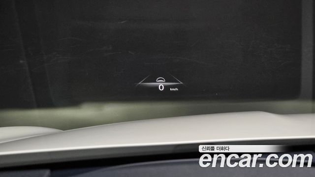 Genesis GV70 2022 — photo 20