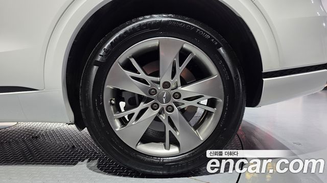 Genesis GV70 2022 — photo 7