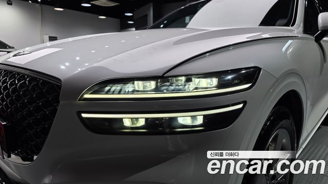 Genesis GV70 2022 — photo 8