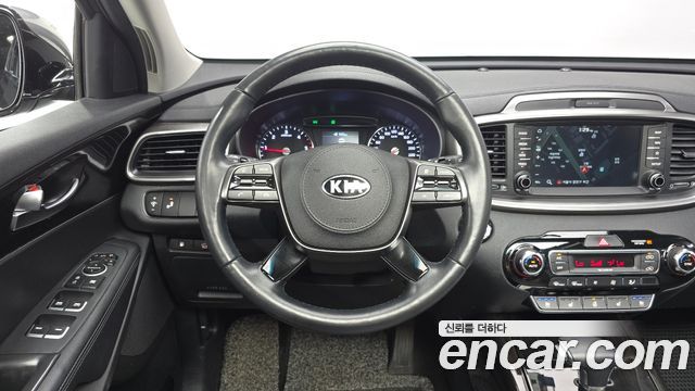 Kia Sorento 2018 — photo 13