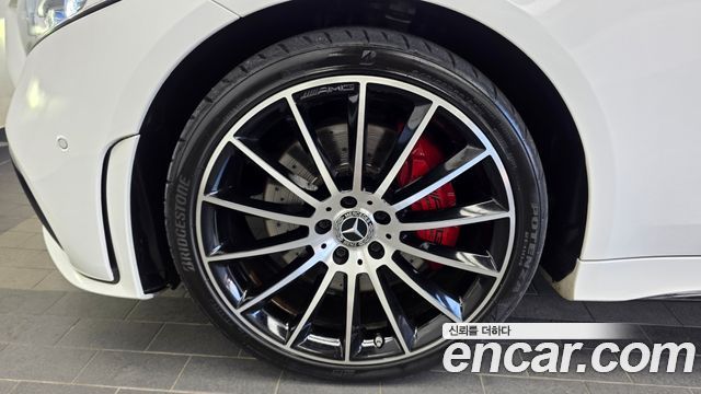 Mercedes-Benz CLS-Class 2019 — photo 5