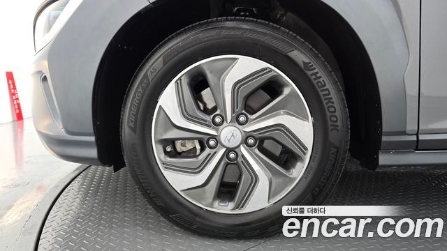 Hyundai Kona 2023 — photo 5
