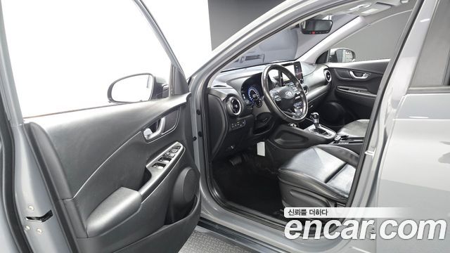 Hyundai Kona 2023 — photo 10