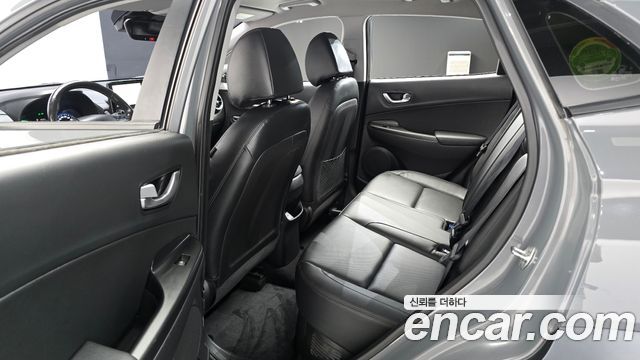 Hyundai Kona 2023 — photo 11