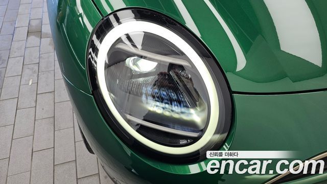 Mini Cooper 2024 — photo 8