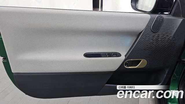 Mini Cooper 2024 — photo 14