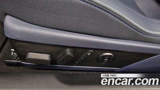 Mini Cooper 2024 — photo 29