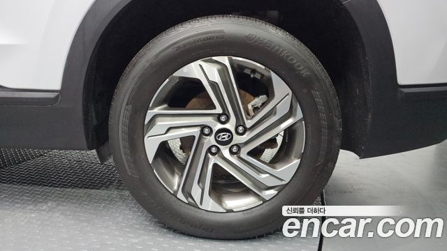 Hyundai Santafe 2022 — photo 7