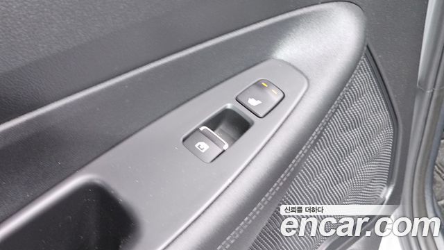 Hyundai Santafe 2022 — photo 30