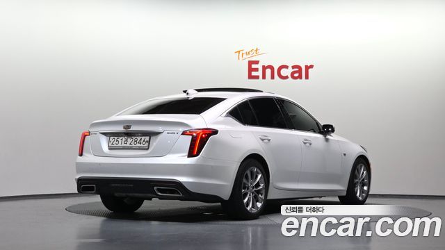 Cadillac CT5 2021 — photo 2