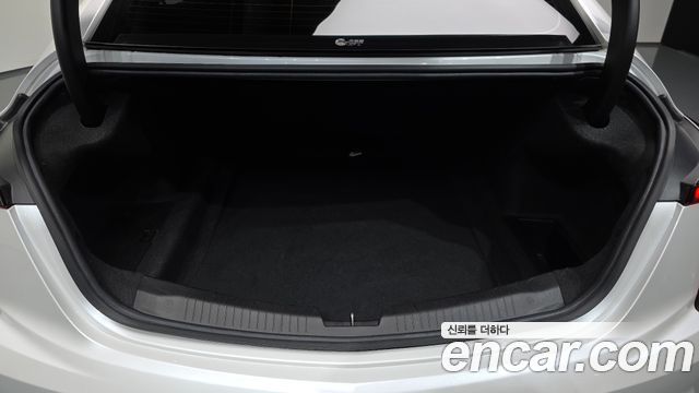 Cadillac CT5 2021 — photo 26
