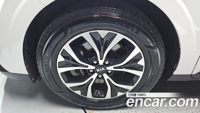 Kia Canival 2021 — photo 5
