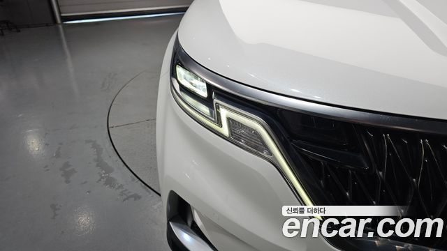Kia Canival 2021 — photo 8