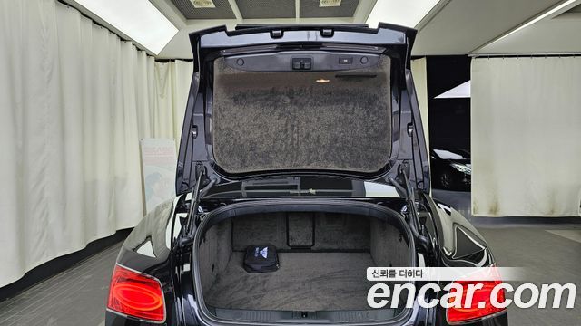 Bentley Flying Spur 2015 — photo 20