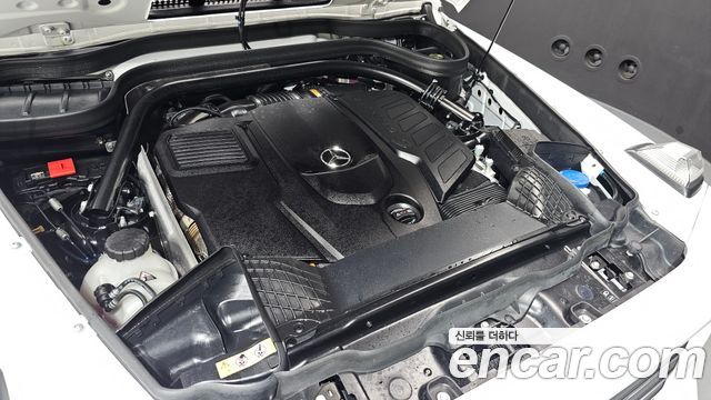 Mercedes-Benz G-Class 2025 — photo 6