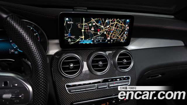 Mercedes-Benz GLC-Class 2021 — photo 20